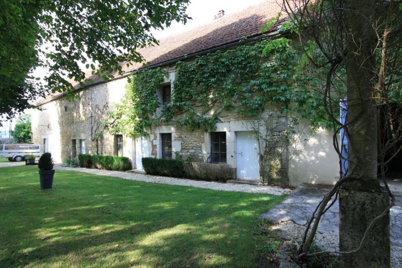 Le Prieure De Buffon Bed and Breakfast Buitenkant foto