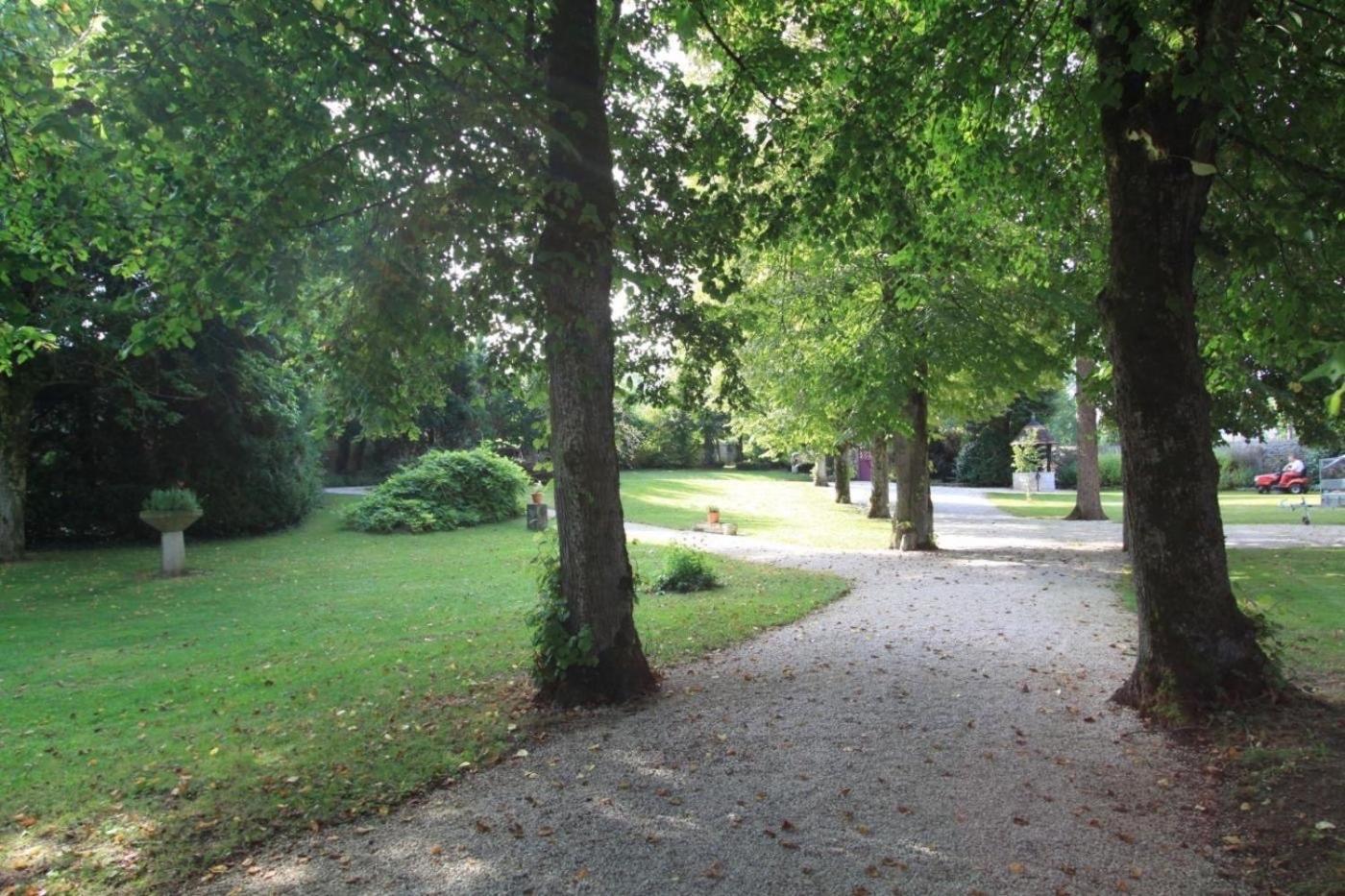 Le Prieure De Buffon Bed and Breakfast Buitenkant foto