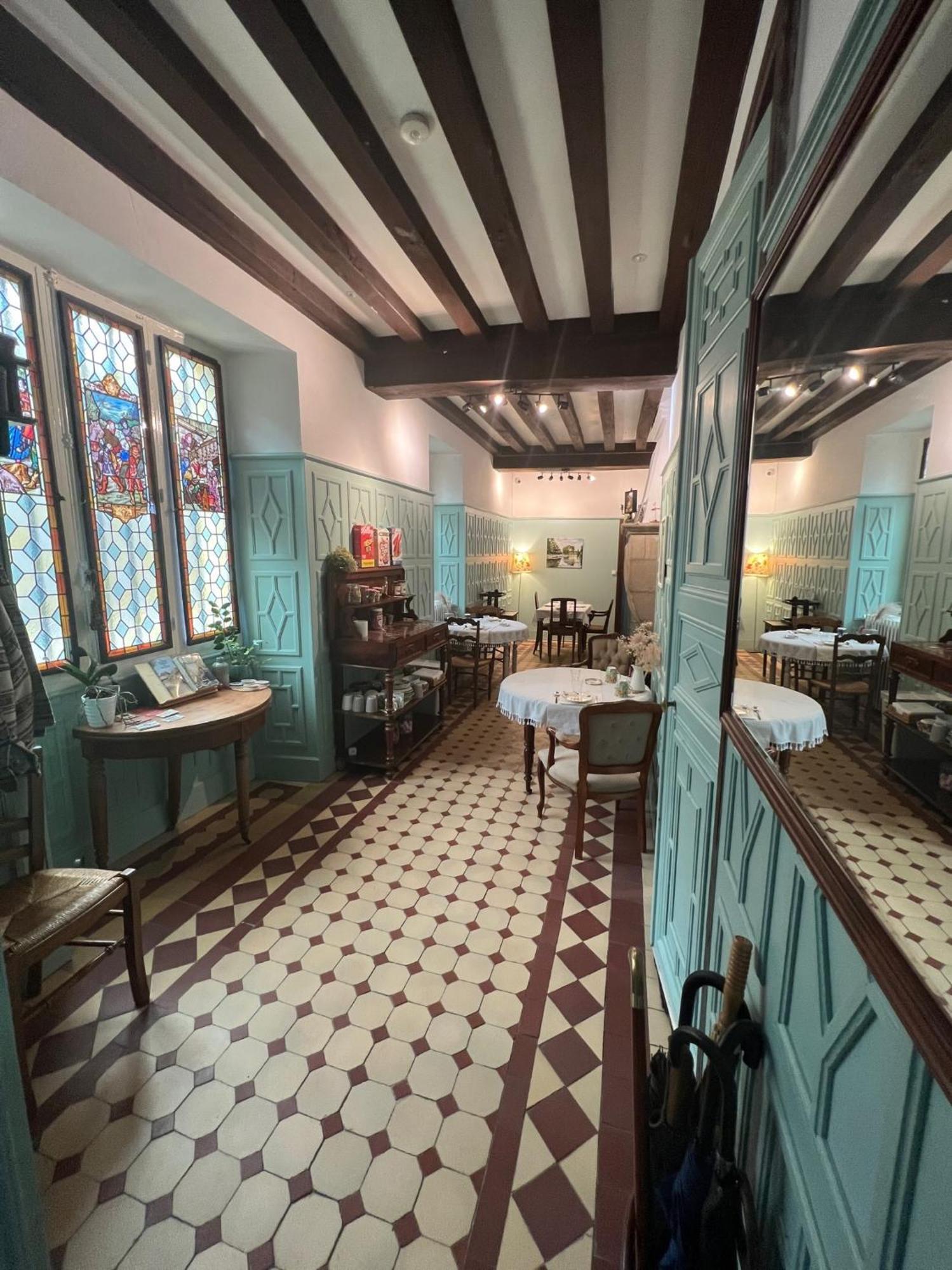 Le Prieure De Buffon Bed and Breakfast Buitenkant foto