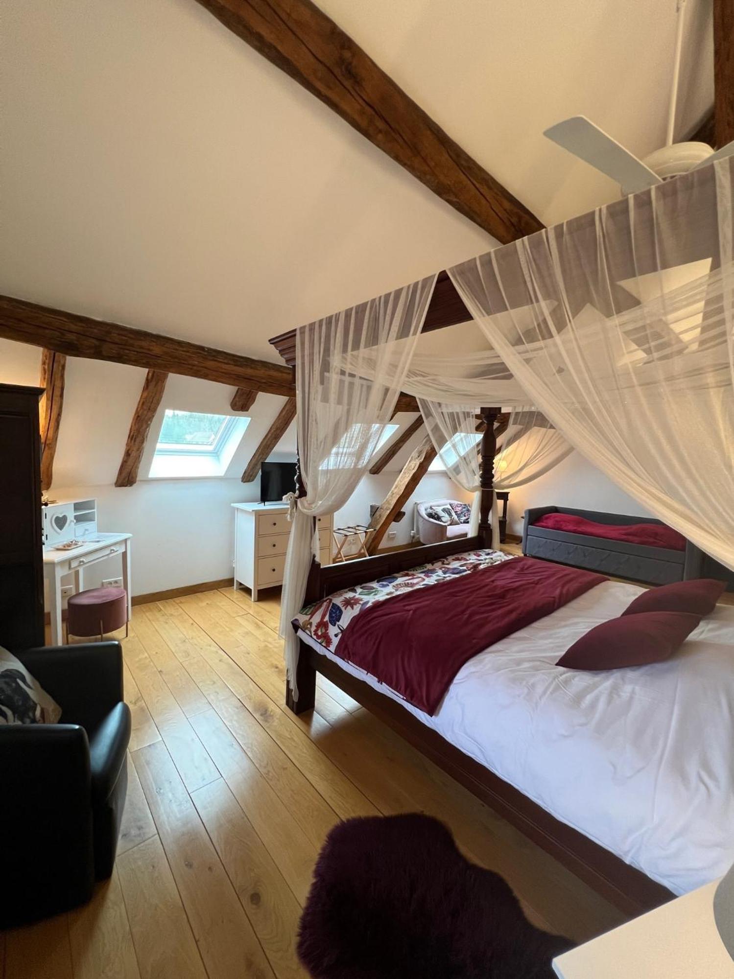 Le Prieure De Buffon Bed and Breakfast Kamer foto