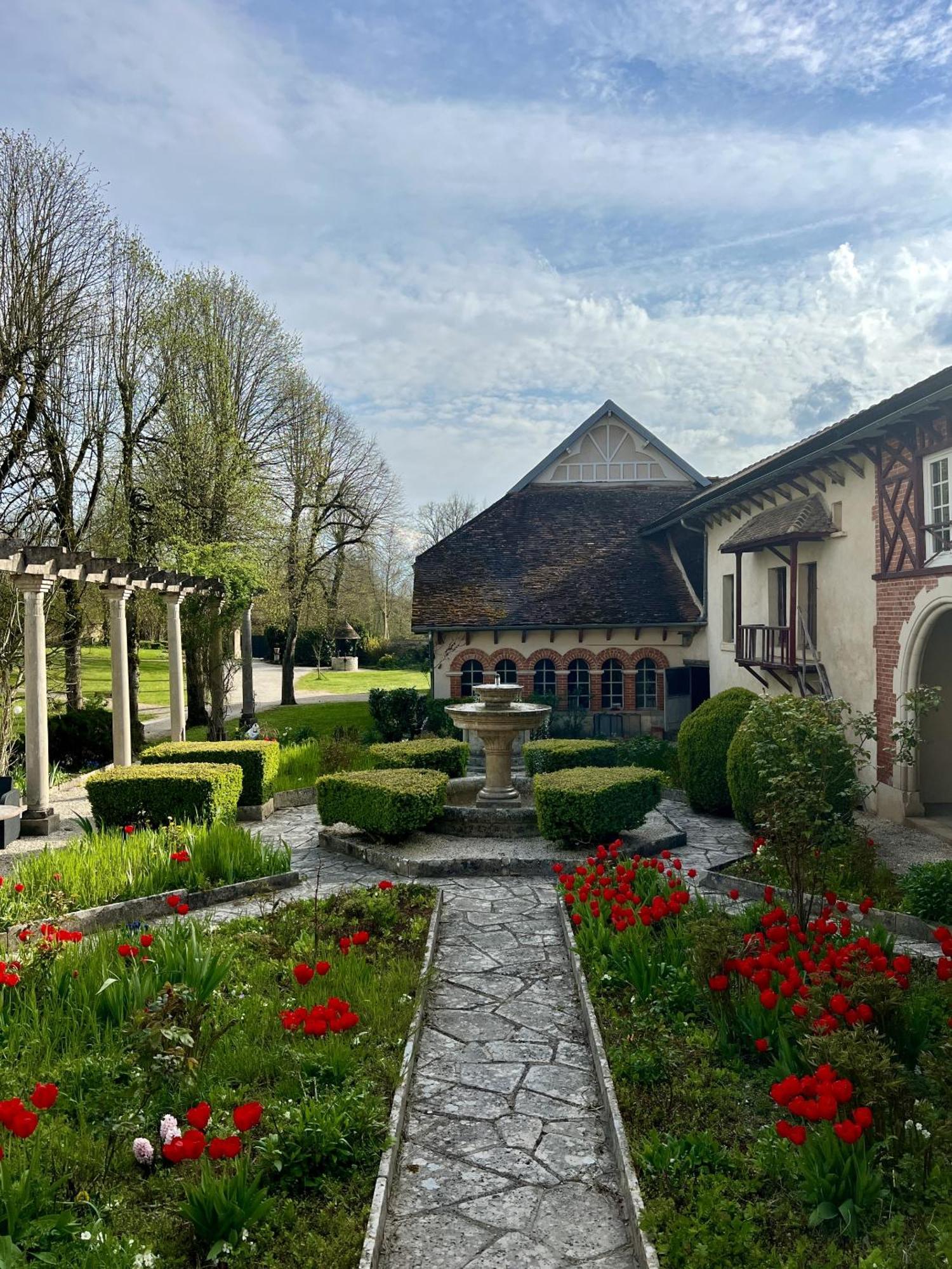 Le Prieure De Buffon Bed and Breakfast Kamer foto